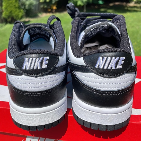 Nike Dunk Low Panda - Picture 4 of 7